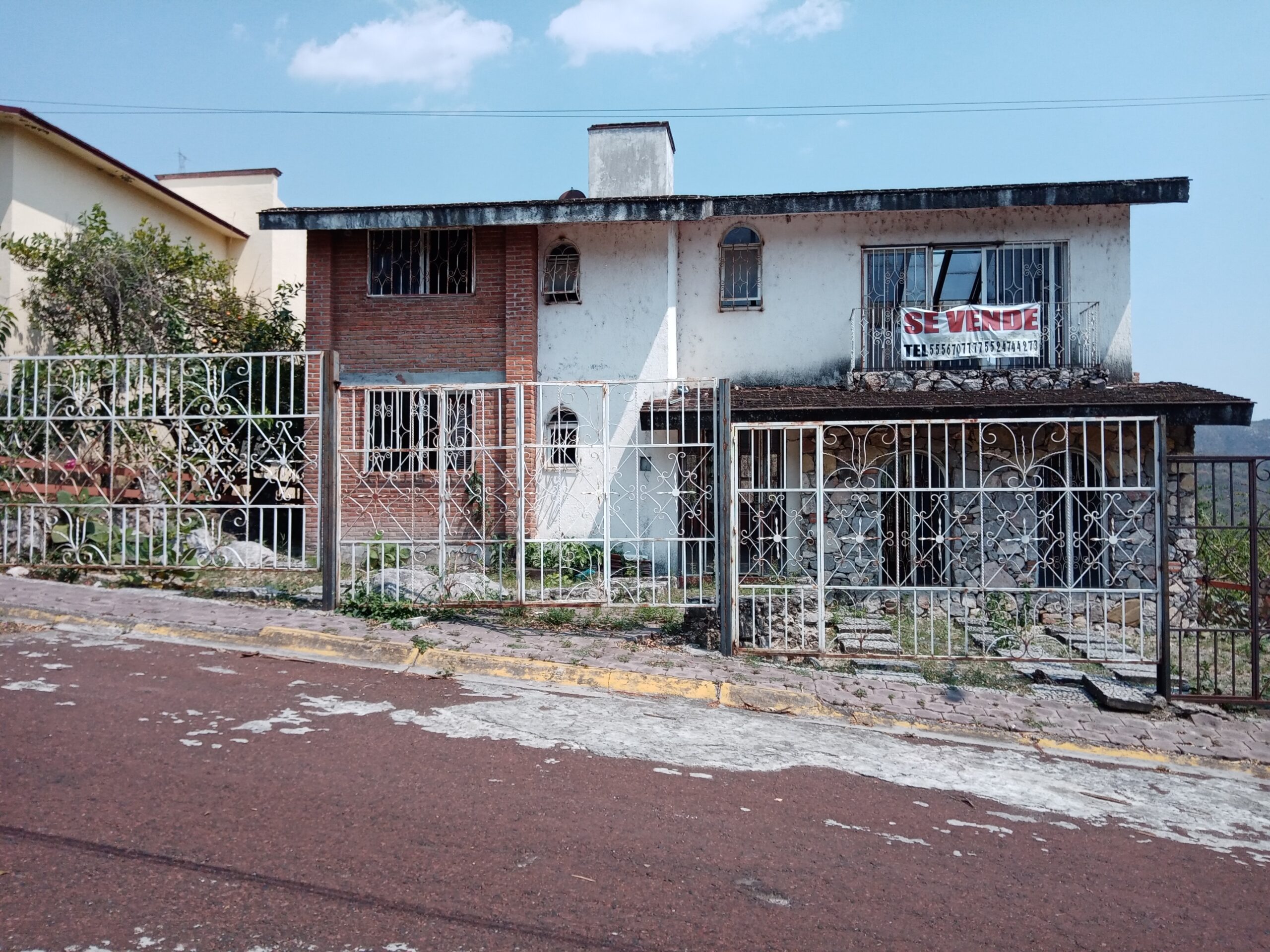 Casa para remodelar en Fraccionamiento San Gaspar